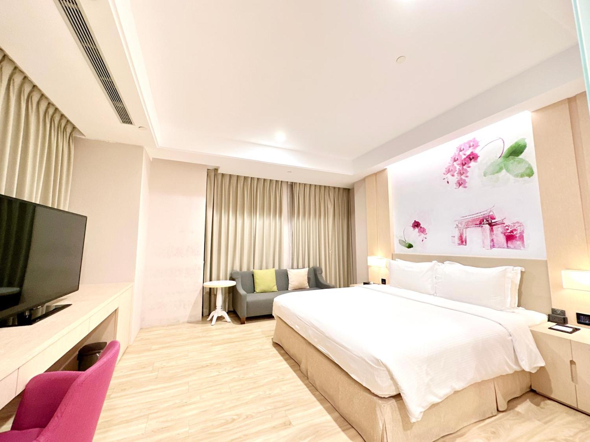 Hôtel Xing 鑽 國際 商旅 編號 315 à Tainan Extérieur photo